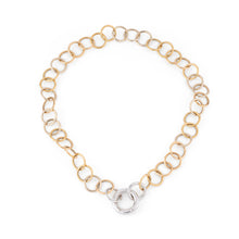 Charger l'image dans la galerie, Collier de la Maison Pomellato modèle Lucciole en or jaune et gris.