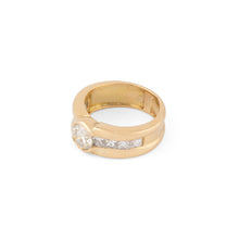 Charger l'image dans la galerie, Bague solitaire ornée d'un diamant taille brillant d'environ 1,21 cts