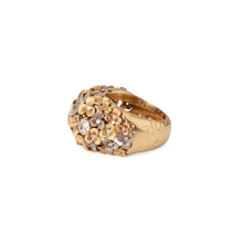 Charger l'image dans la galerie, Bague 3 ors ornée de décor floral intercalée de diamant