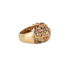 Charger l'image dans la galerie, Bague 3 ors ornée de décor floral intercalée de diamant