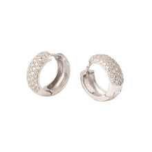 Charger l'image dans la galerie, Créoles en or gris au design bombé, entièrement pavées de diamants