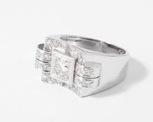 Charger l'image dans la galerie, Bague tank en or gris et diamant
