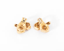 Charger l'image dans la galerie, Boucles d'oreilles signée de la maison Dior en or jaune et diamant