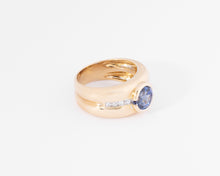 Charger l'image dans la galerie, Bague jonc or jaune ornée d'un saphir taille ronde et diamant