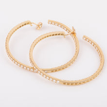 Charger l'image dans la galerie, Créoles en diamants sur or jaune