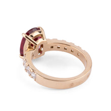 Charger l'image dans la galerie, Bague or jaune rubis et diamants princesse