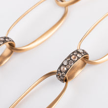 Charger l'image dans la galerie, Collier or rose brossé de la maison Pomellato collection Victoria