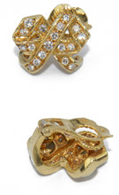 Charger l'image dans la galerie, Boucles d'oreilles signée de la maison Dior en or jaune et diamant