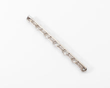 Charger l'image dans la galerie, Broche en platine et diamant époque Art Déco