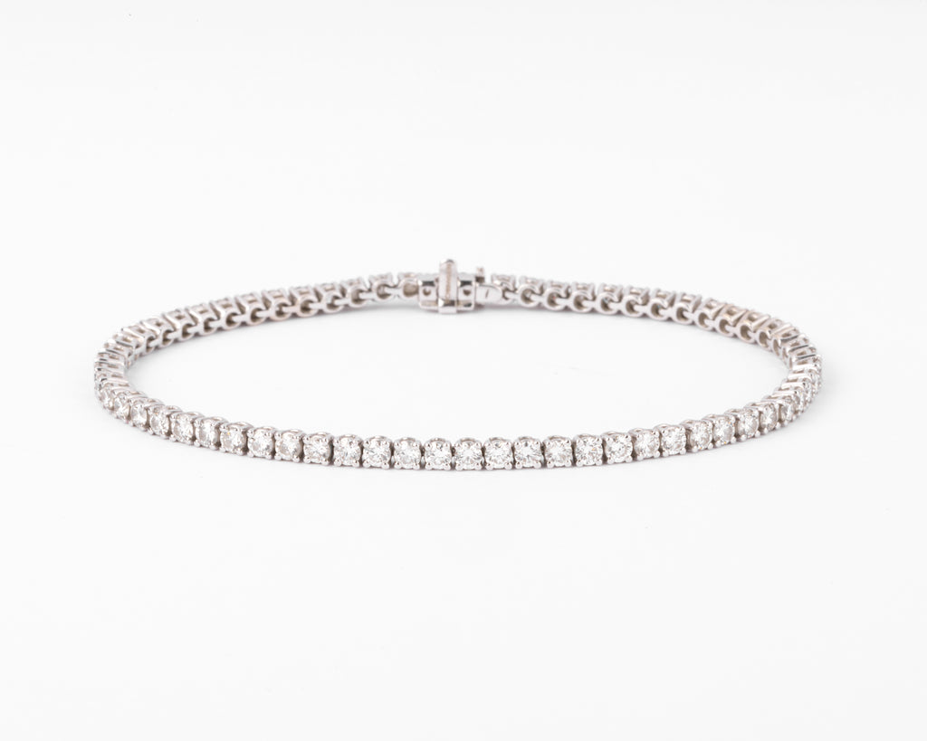 Bracelet Rivière en Or gris orné de diamant