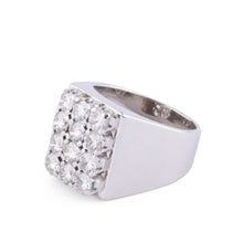 Charger l&#39;image dans la galerie, Bague chevalière en or gris et diamant
