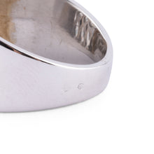 Charger l&#39;image dans la galerie, Bague chevalière en or gris et diamant
