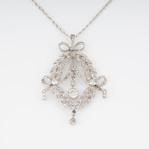 Pendentif corbeille en diamant et platine