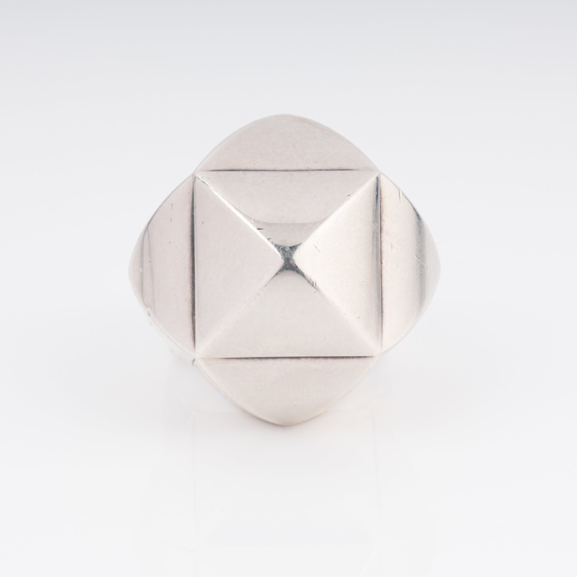 Bague en argent de la maison Hermès collection collier de chien rock
