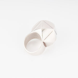Bague en argent de la maison Hermès collection collier de chien rock