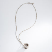 Charger l&#39;image dans la galerie, Collier de la maison Bvlgari, collection B.Zero1 en or gris
