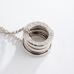Collier de la maison Bvlgari, collection B.Zero1 en or gris