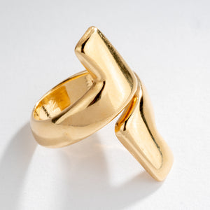 Bague or jaune géometrique de la maison Chaumet