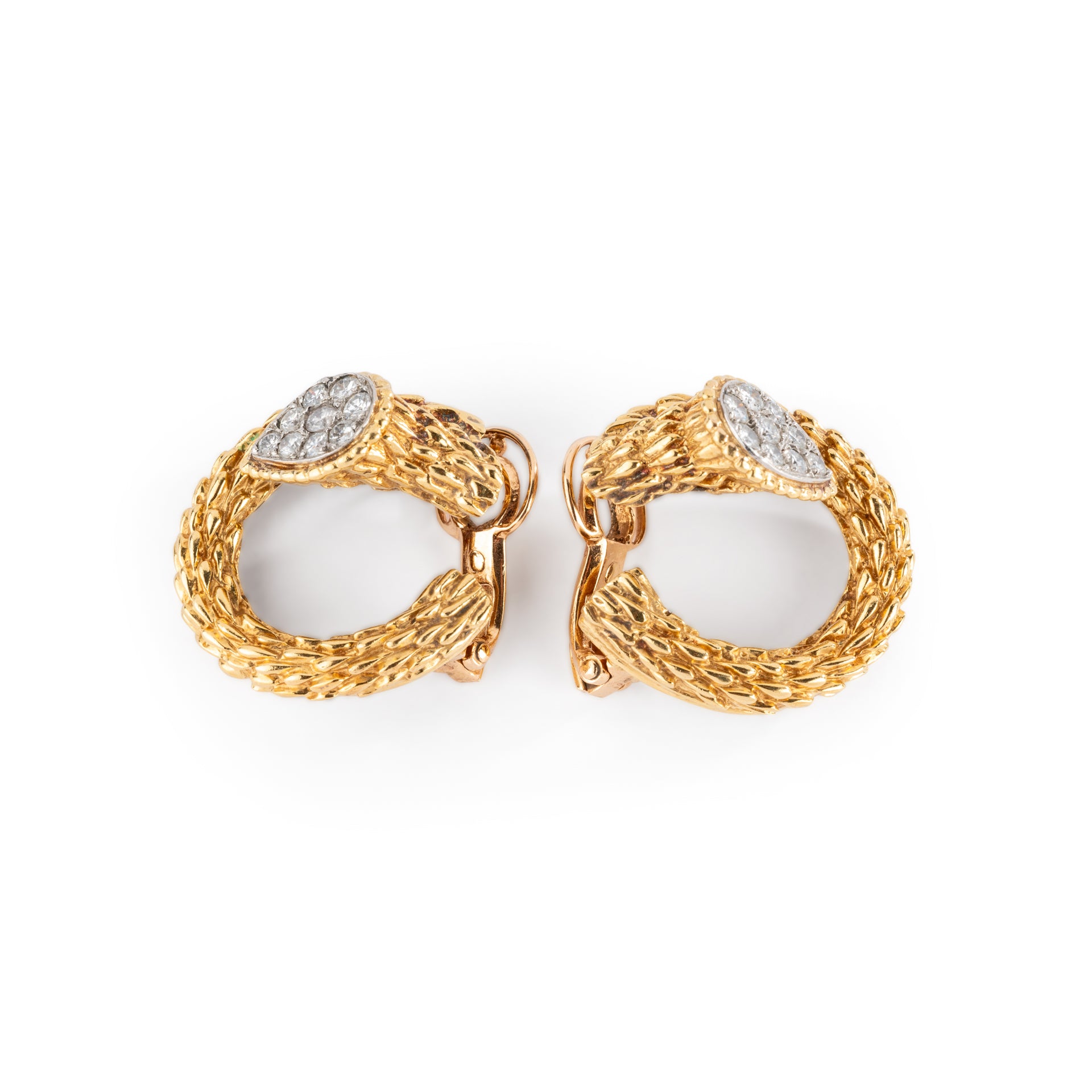 Boucles d'oreilles or jaune et diamants de la Maison Boucheron modèle Serpent Bohème