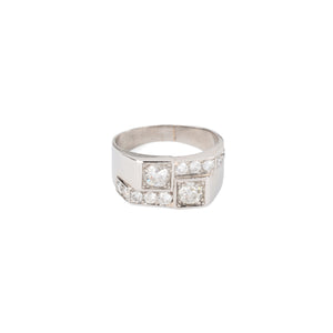 Bague Art Déco en platine et  diamant