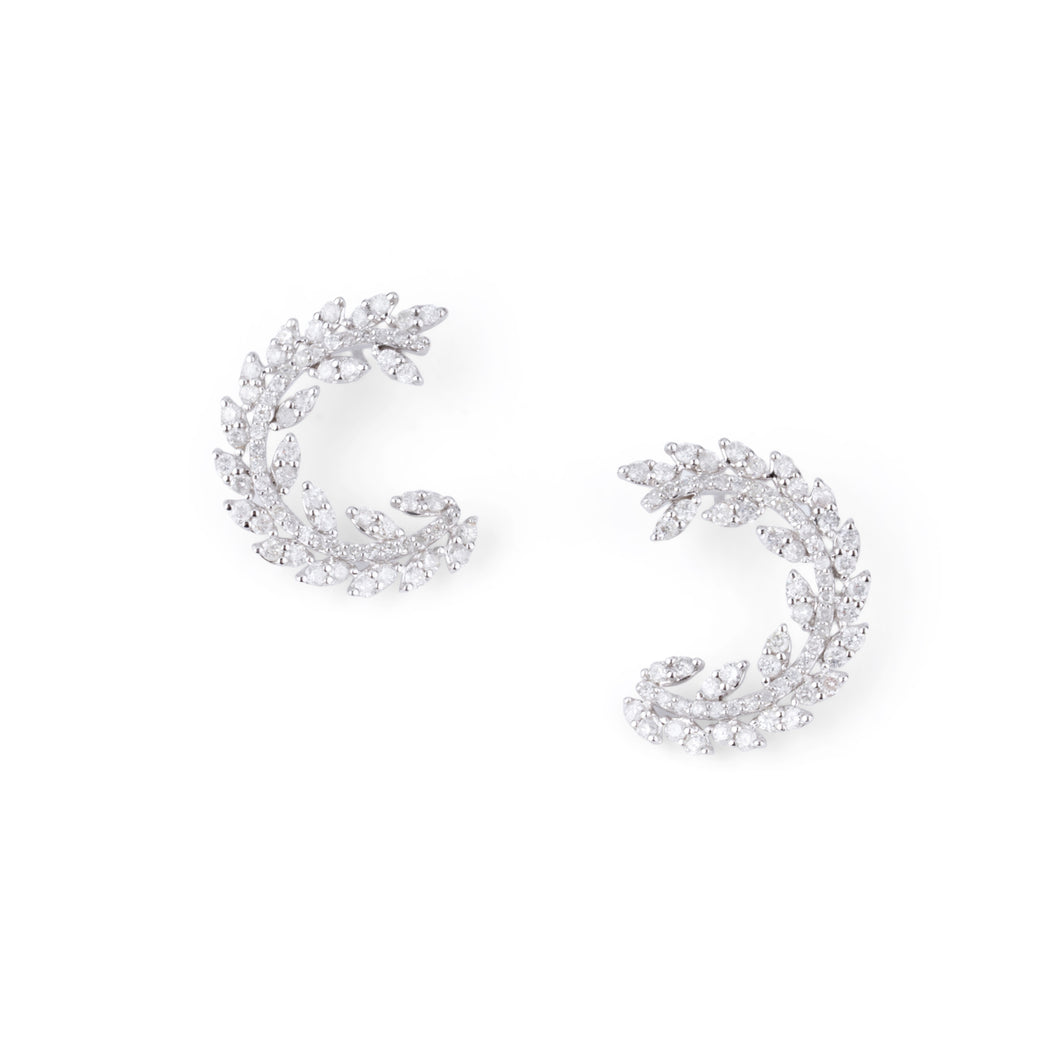 Boucles d'oreilles en or gris  demi cercle pavé de diamant