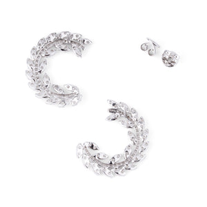 Boucles d'oreilles en or gris  demi cercle pavé de diamant