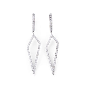 Boucles d'oreilles en gris  à formes géométriques ajourées,pavées de diamant