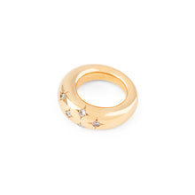 Charger l&#39;image dans la galerie, Bague jonc de la Maison Chaumet ornée de diamants
