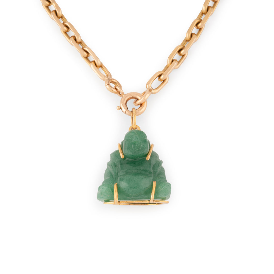 Pendentif représentant un Bouddha sculpté en l'aventurine