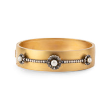 Charger l&#39;image dans la galerie, Bracelet jonc or jaune Napoleon III en perles
