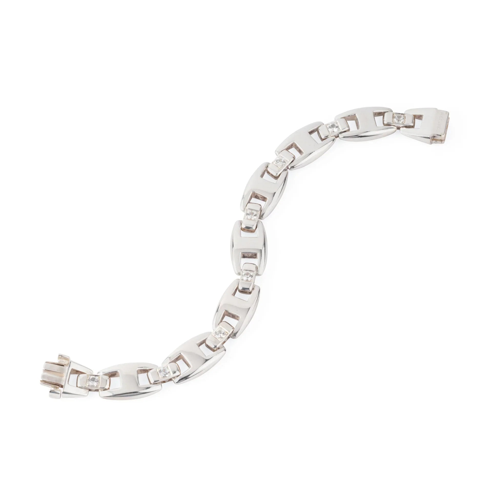 Bracelet en argent de la Maison Hermès du modèle Cassiopé