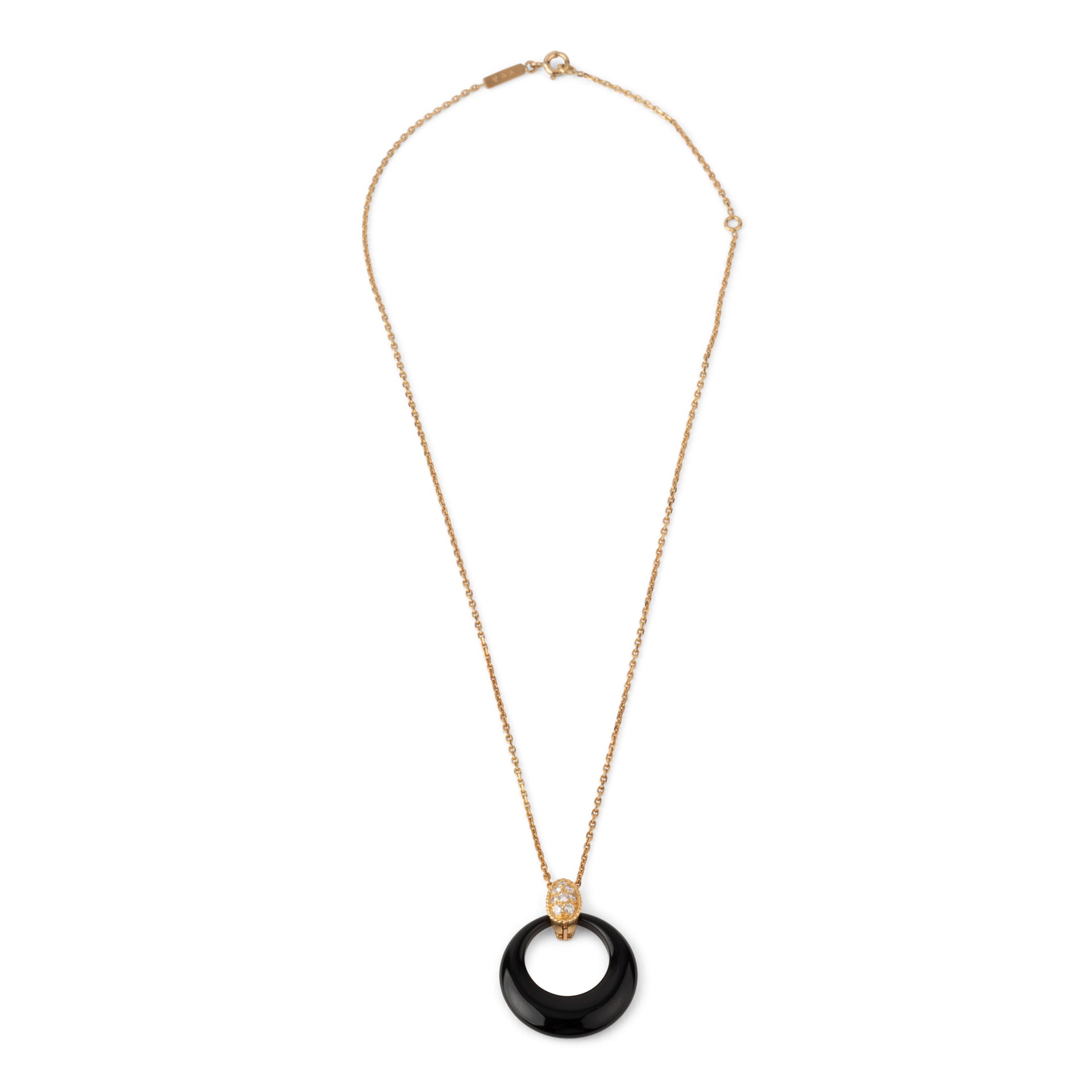 Pendentif or jaune et diamant de la maison Van Cleef and Arpels
