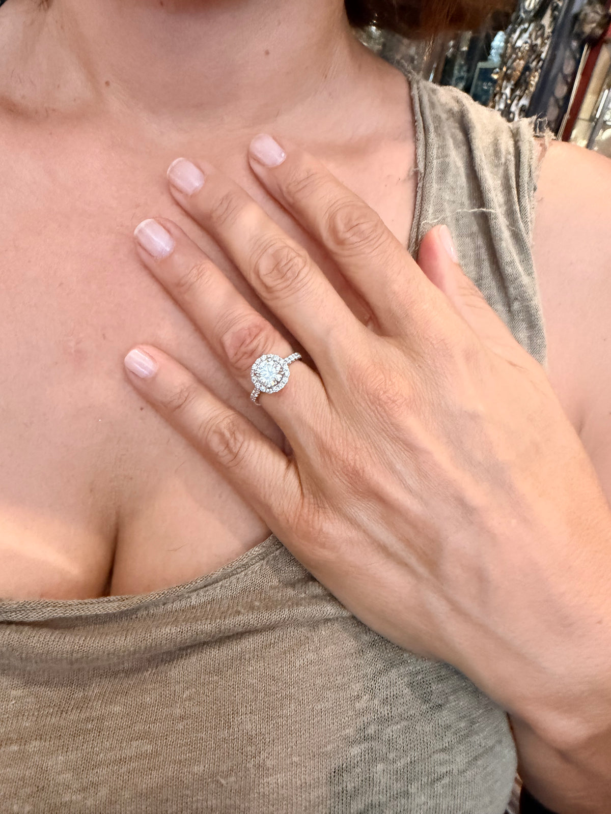 Bague solitaire "Destinée" de la maison Cartier en platine