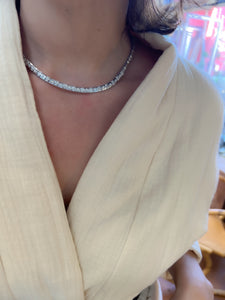 Collier en or gris et diamant