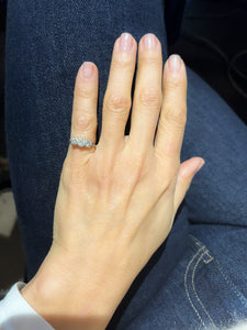 Bague en platine trilogie ornée de 3 diamants taille ancienne