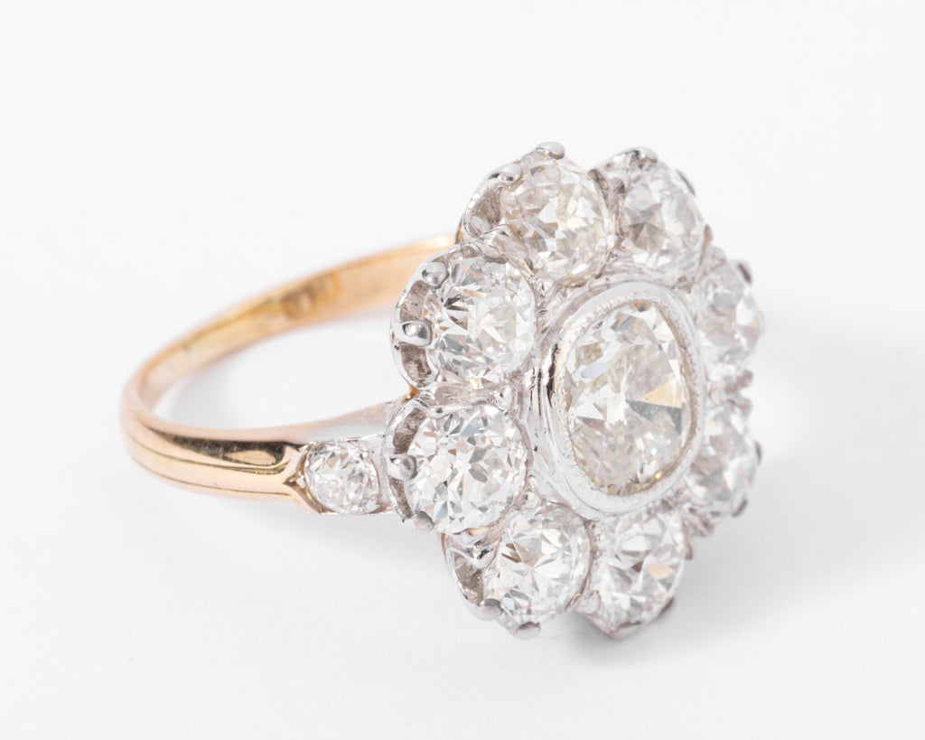 Bague marguerite en diamant