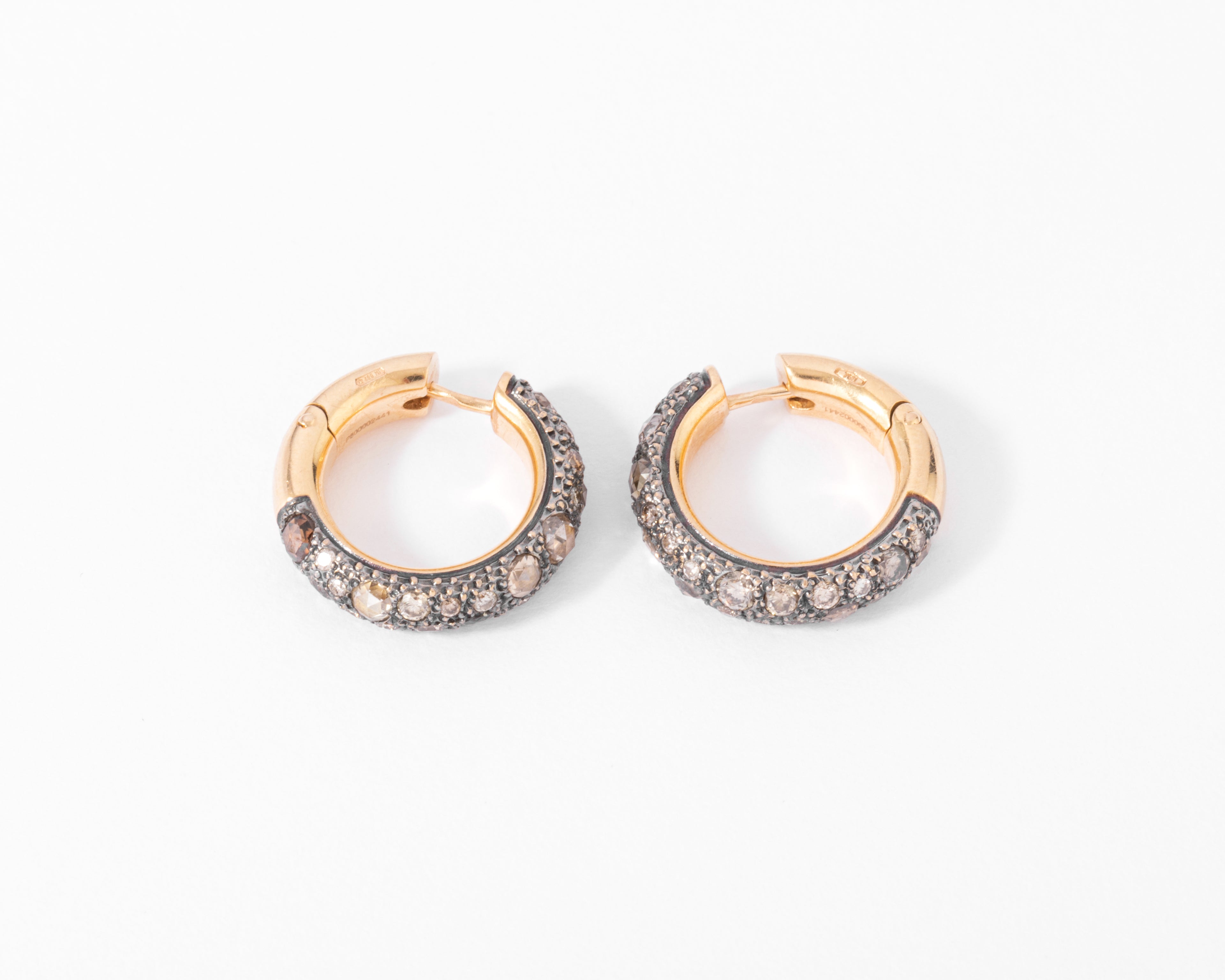 Boucles d'oreilles signées de la maison italienne Pomellato,modèle Tango