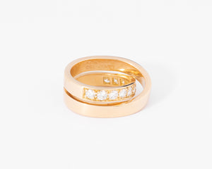 Bague Cartier modèle Nouvelle Vague or jaune et diamants