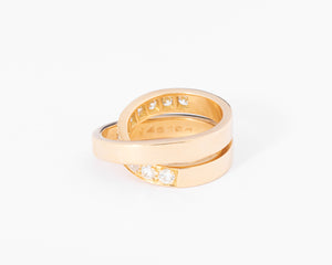 Bague Cartier modèle Nouvelle Vague or jaune et diamants