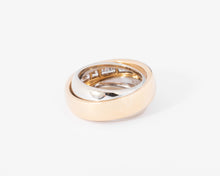 Charger l&#39;image dans la galerie, Bague jonc signée Cartier bi-colore en diamants princesses
