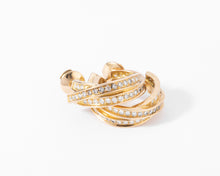 Charger l&#39;image dans la galerie, Boucles d&#39;oreilles or jaune et diamant de la maison Cartier modèle Trinity
