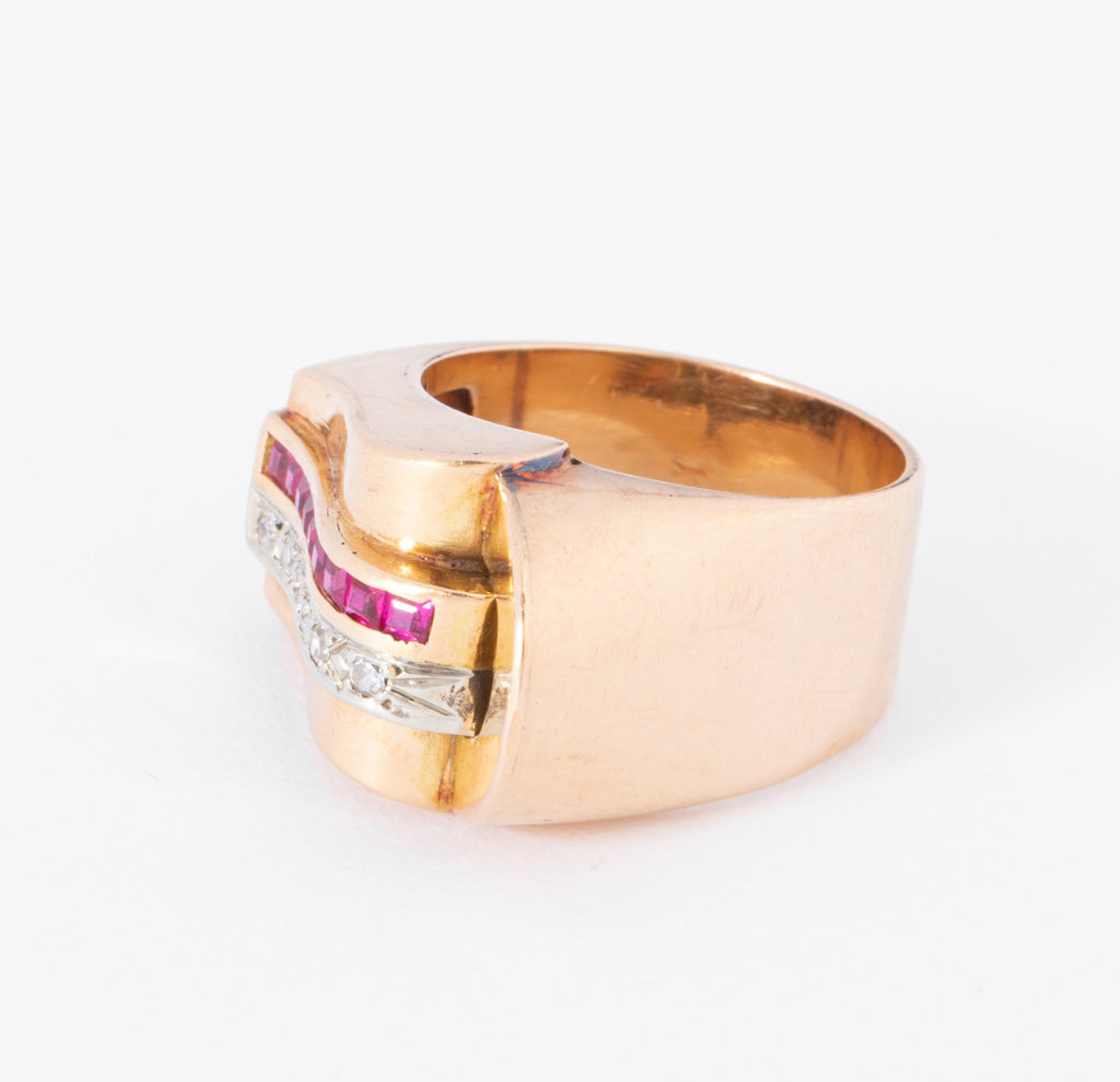 Bague tank en or rose,diamant et rubis  de synthèses