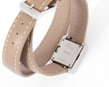 Charger l&#39;image dans la galerie, Montre en or gris et diamant Poiray modèle ma première mini
