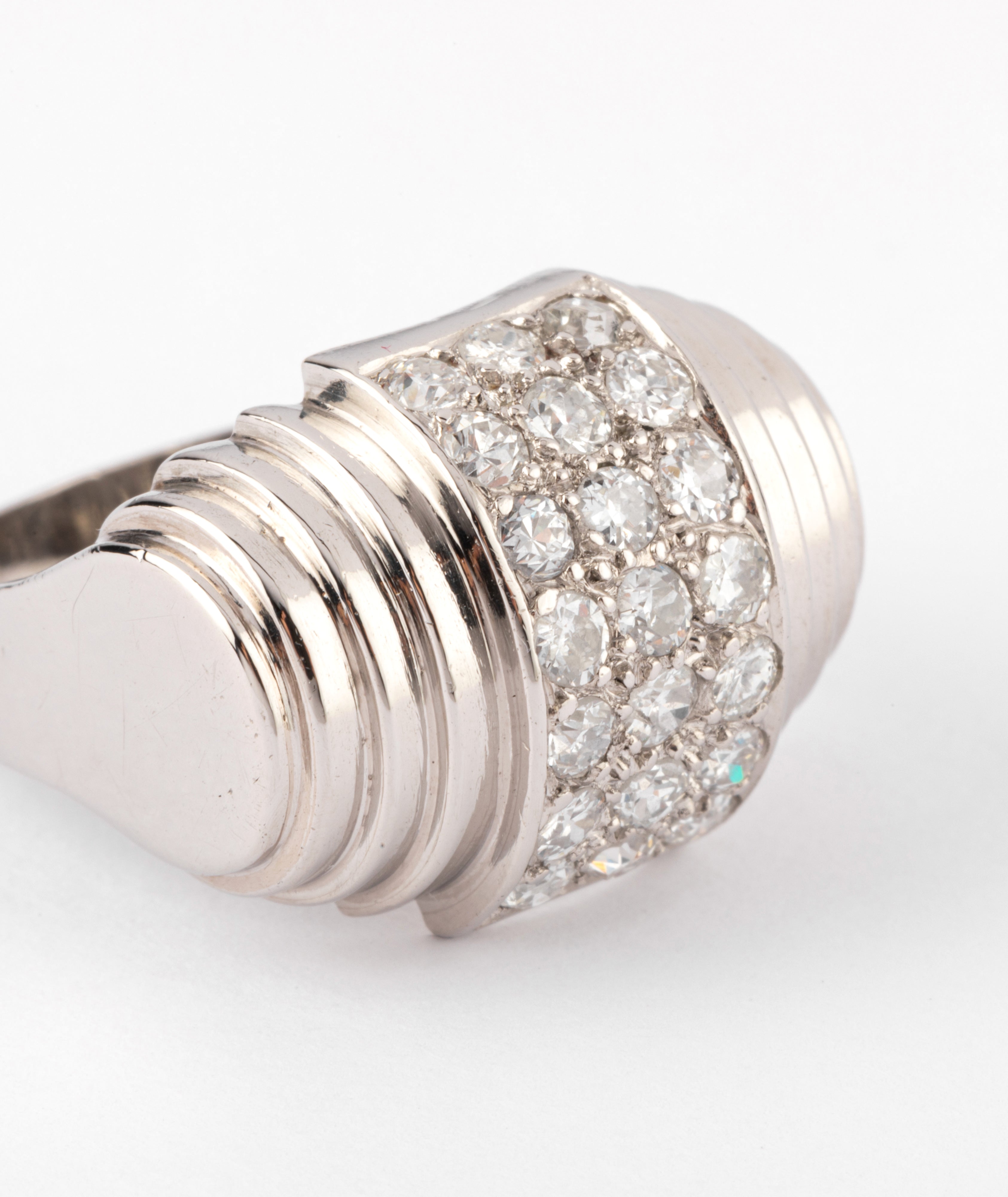 Bague platine et diamant à gradins