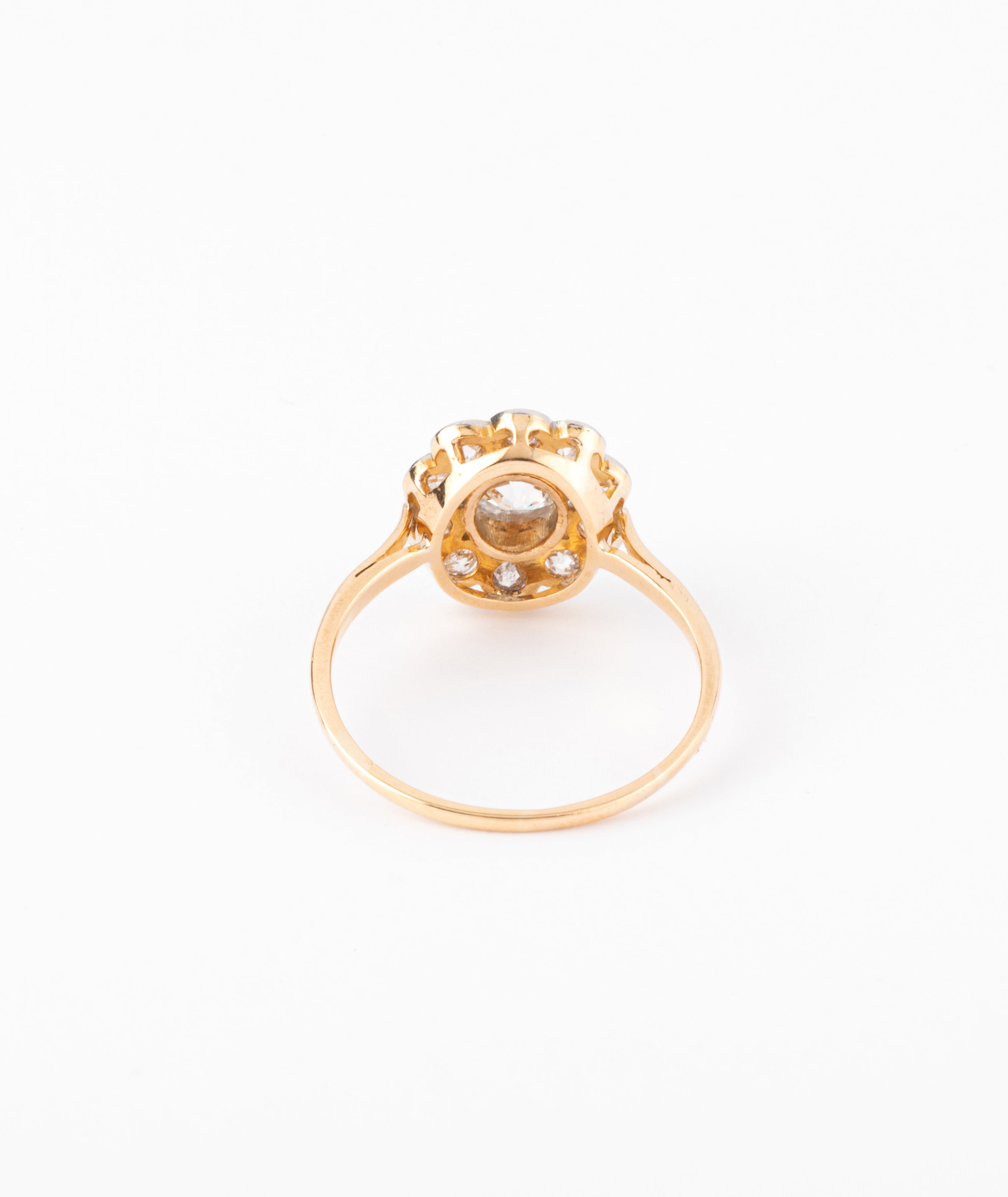 Bague marguerite ancienne en or et diamant