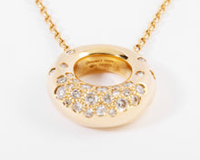 Charger l&#39;image dans la galerie, Collier signé de la maison Chaumet modèle anneau
