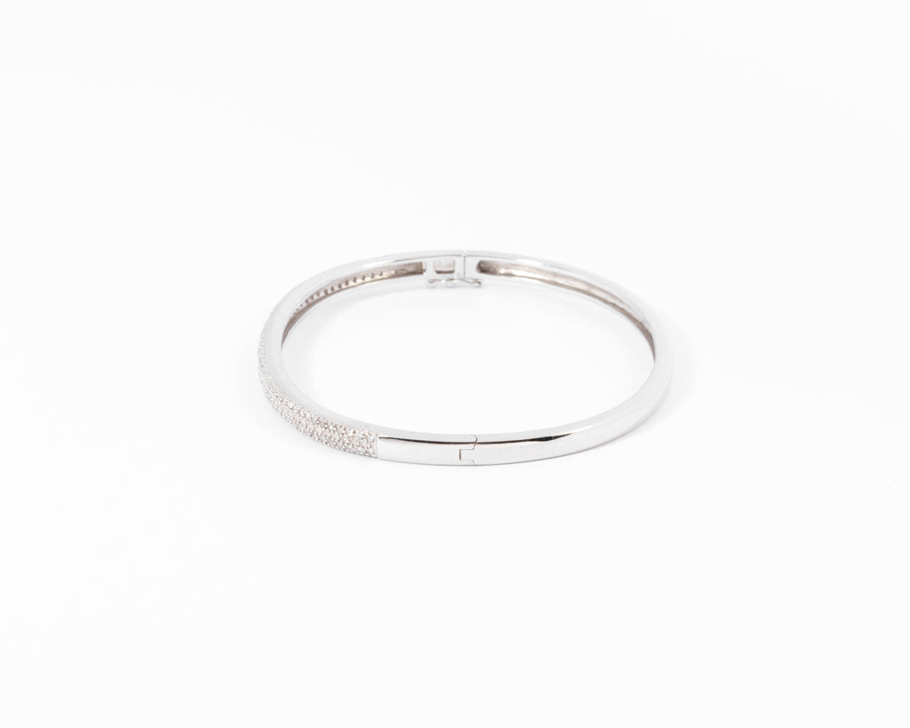 Bracelet  or gris rigide ouvrant en diamant