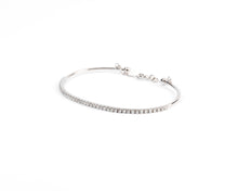 Charger l&#39;image dans la galerie, Bracelet demi jonc or gris et diamant sur le dessus
