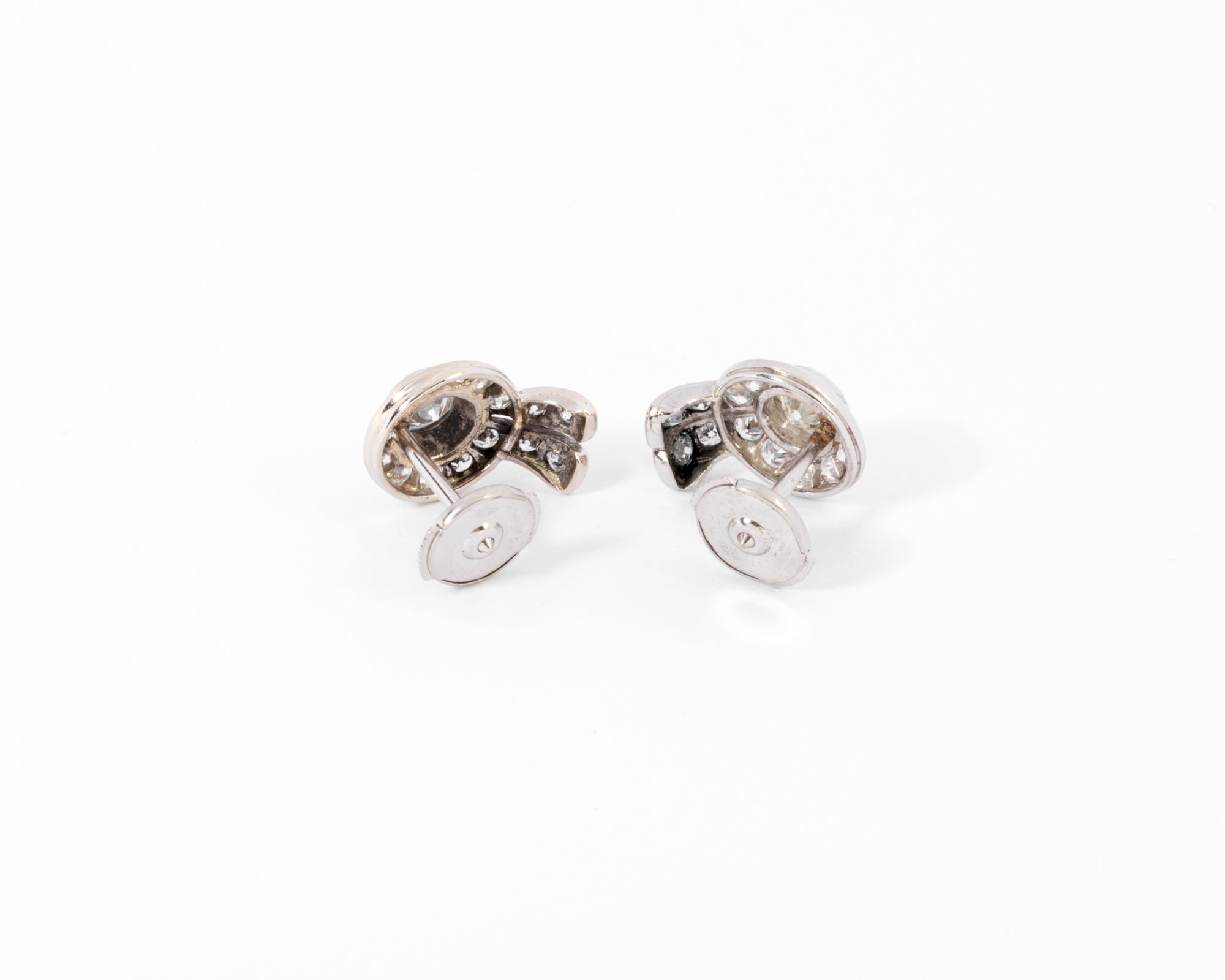 Boucles d'oreilles en diamants et platine