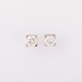 Paire de puce d'oreilles en diamant de taille moderne